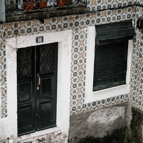 Allem Studio Inspiration - The colourful patterns of Azulejos tiles of Lisbon - ALLEM STUDIO
