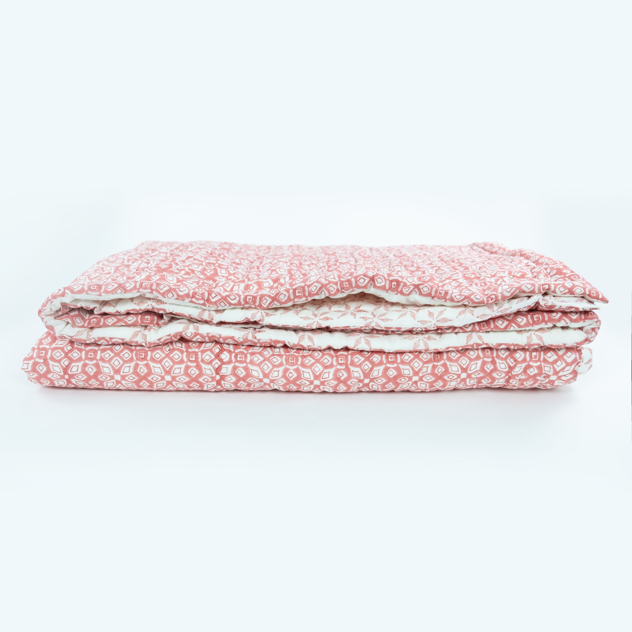 Lara Coral Quilt (Large, Small)